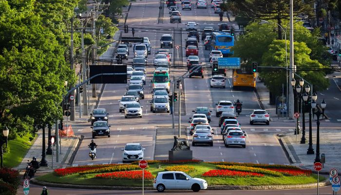  Pagamento de licenciamento de veículos com placas finais 3, 4 e 5 começa em setembro